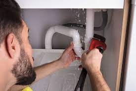 Méthodes efficaces pour trouver une fuite d'eau dans votre maison ?