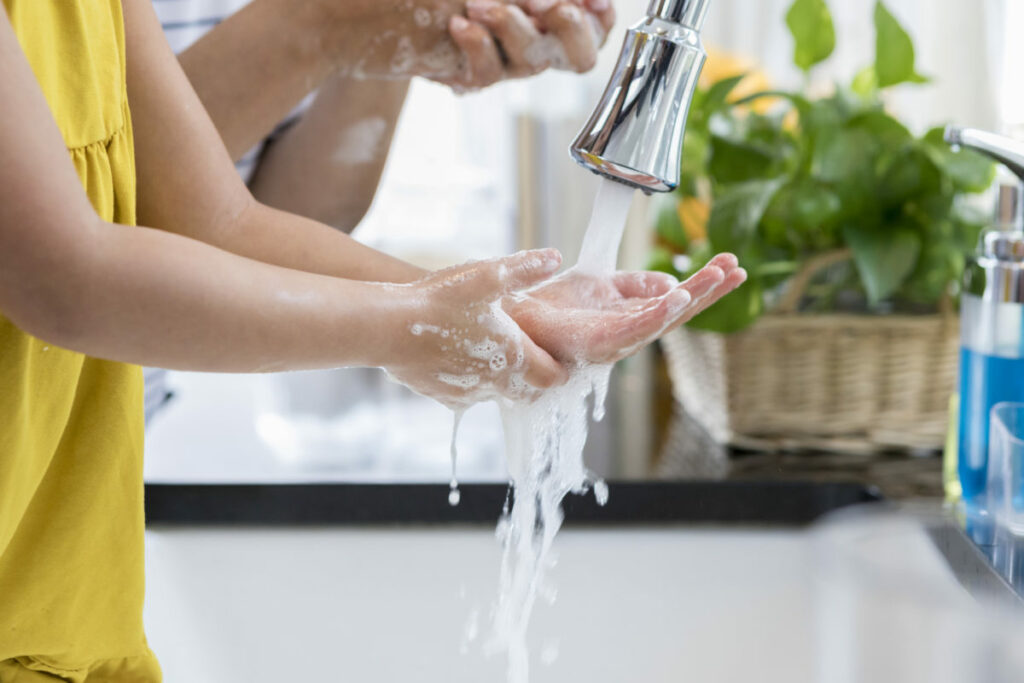 Comment fonctionne un adoucisseur d'eau ?