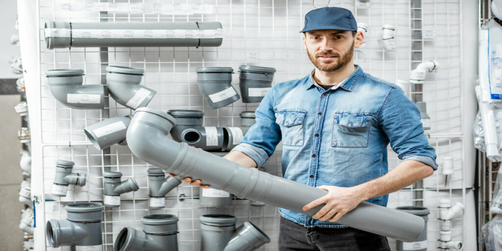 Comment Cacher Efficacement les Tuyaux de Plomberie : Astuces et Solutions